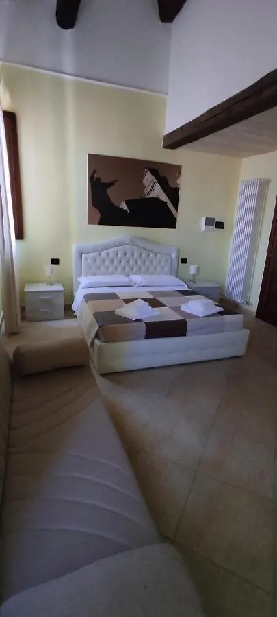 Hotel Dimora Al Saraceno Ferrara 0*,  Włochy