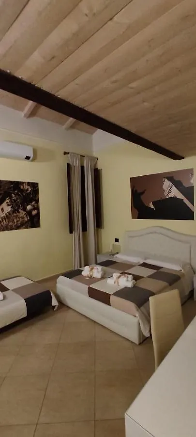 Hotel Dimora Al Saraceno Ferrara 0*,
